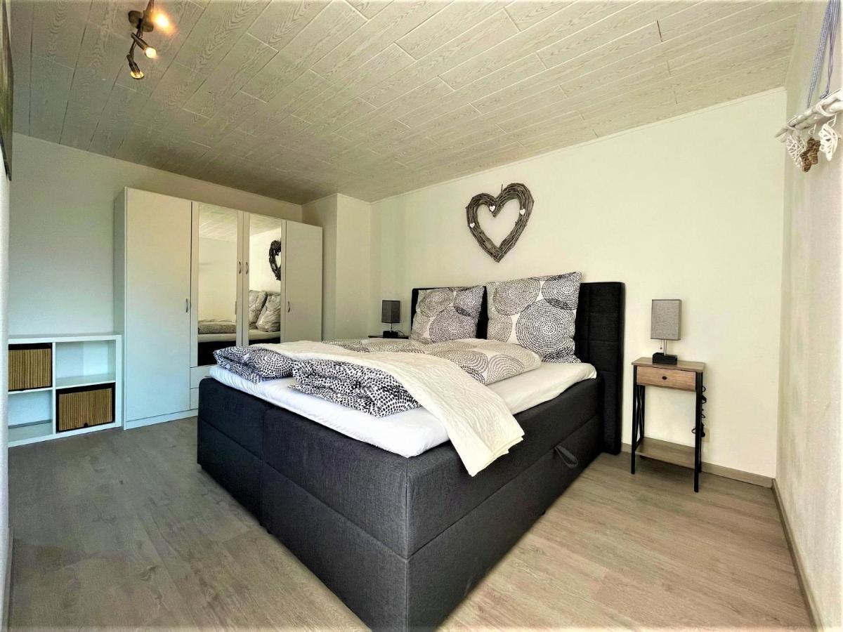 Apartament Traumhafter Moselblick, Garten & Lounge, Boxspringbett, Top Lage Bullay Zewnętrze zdjęcie